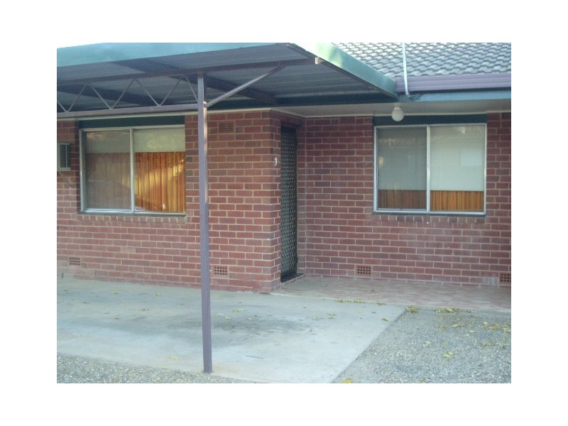 3/9 Lampe Av, Wagga Wagga NSW 2650