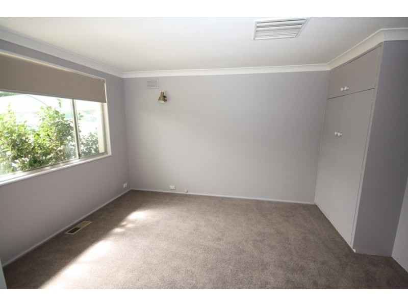 277 Bourke Street, Tolland NSW 2650