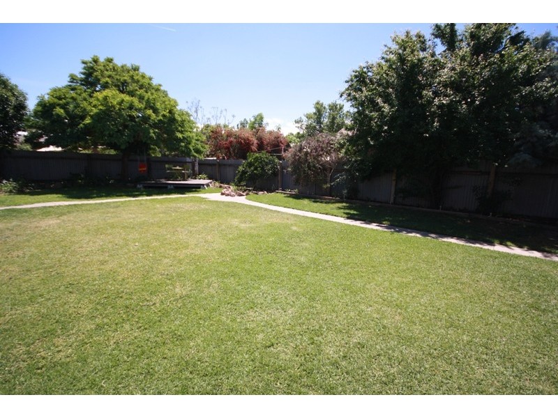 32 Albury Street, Wagga Wagga NSW 2650