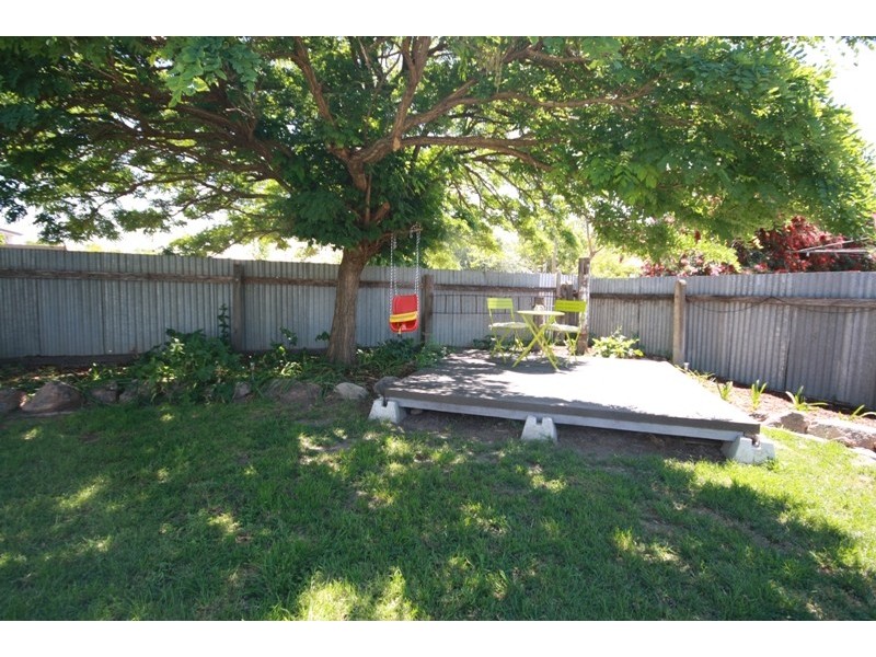 32 Albury Street, Wagga Wagga NSW 2650