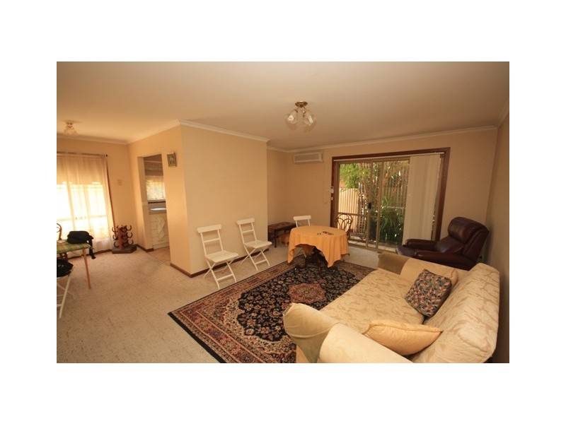 2/96 Crampton Street, Wagga Wagga NSW 2650