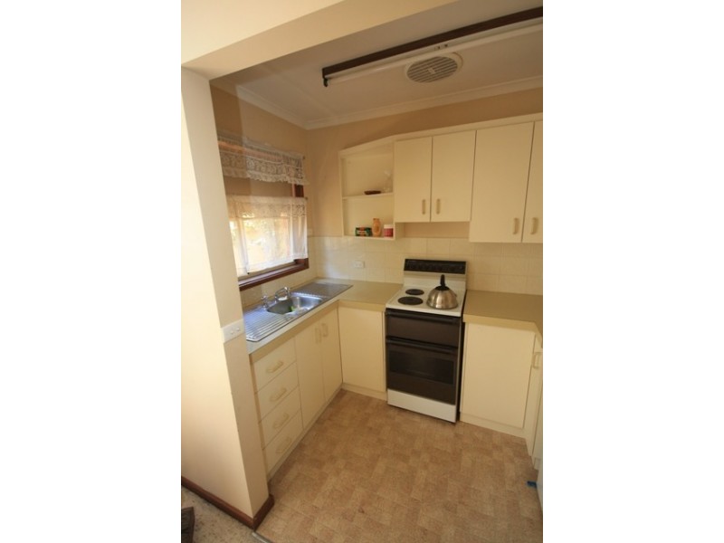 2/96 Crampton Street, Wagga Wagga NSW 2650