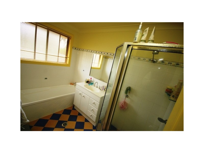 2/1 Post Place, Wagga Wagga NSW 2650
