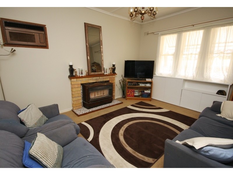 25 The Boulevarde, Kooringal NSW 2650