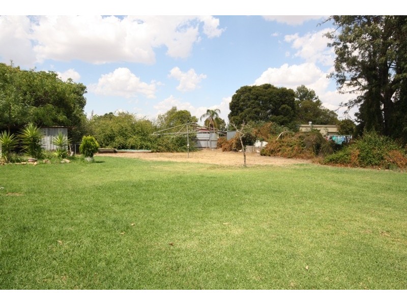 25 The Boulevarde, Kooringal NSW 2650