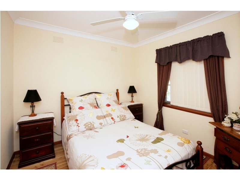 9 Macarthur Street, Ashmont NSW 2650