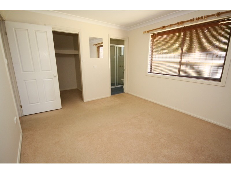 3 Havilah Place, Bourkelands NSW 2650