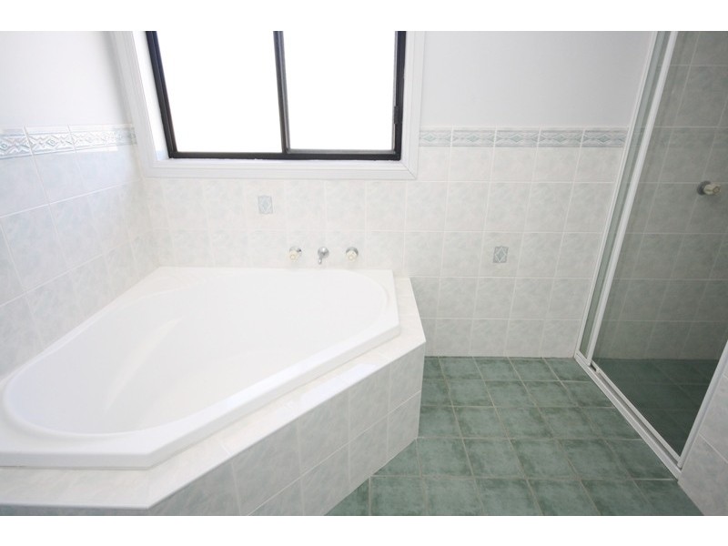 3 Havilah Place, Bourkelands NSW 2650