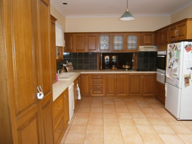 28 Amaroo St, Wagga Wagga NSW 2650