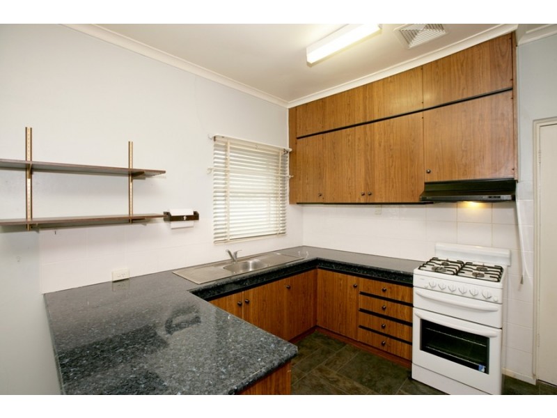 92 Fernleigh Road, Mount Austin NSW 2650
