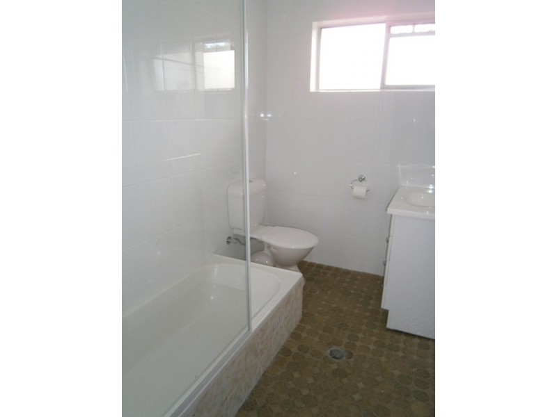 7/11 Sherwood Avenue, Wagga Wagga NSW 2650