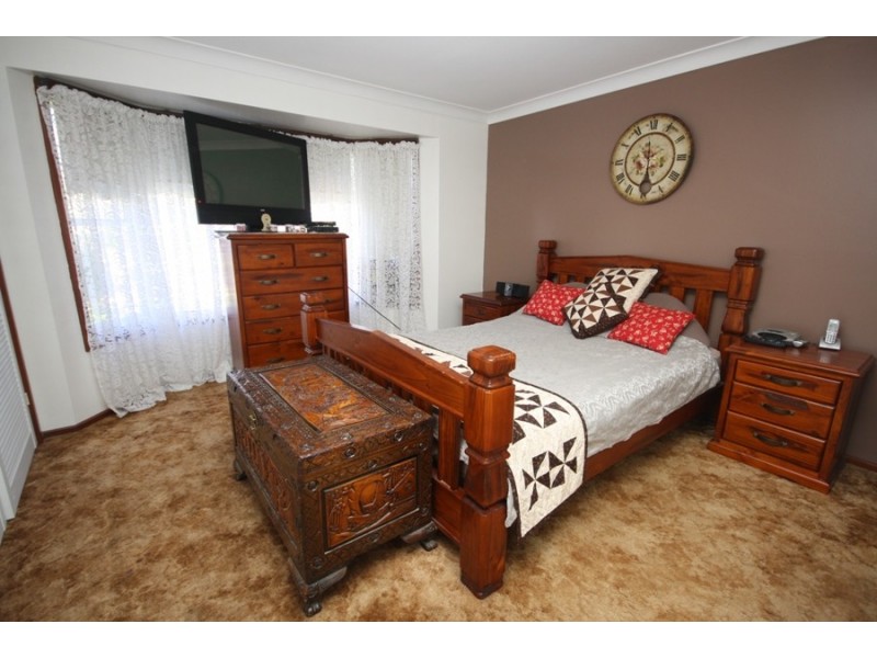 23 Melkin Avenue, Glenfield Park NSW 2650