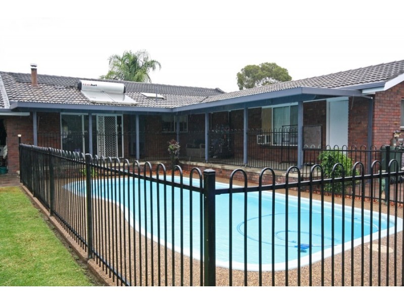 23 Melkin Avenue, Glenfield Park NSW 2650