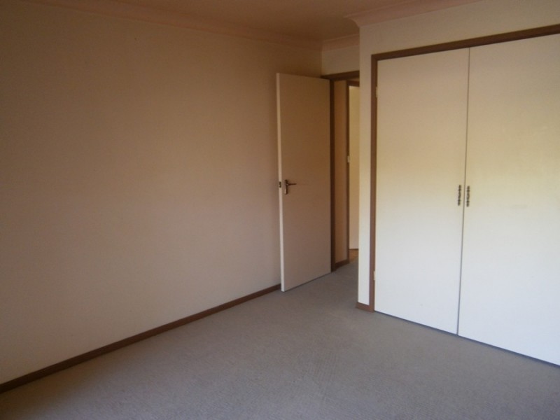 2/11 Wewak st, Wagga Wagga NSW 2650