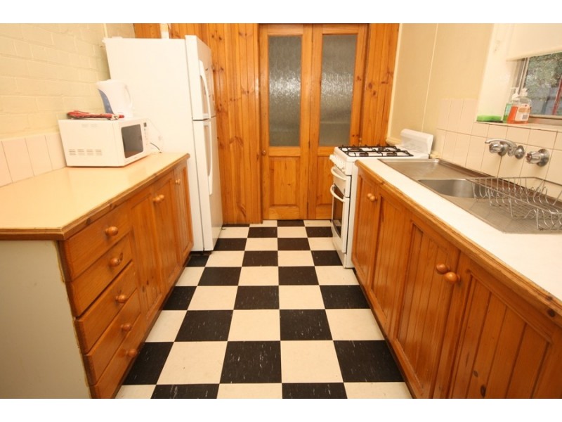 1/76 Brookong Ave, Wagga Wagga NSW 2650