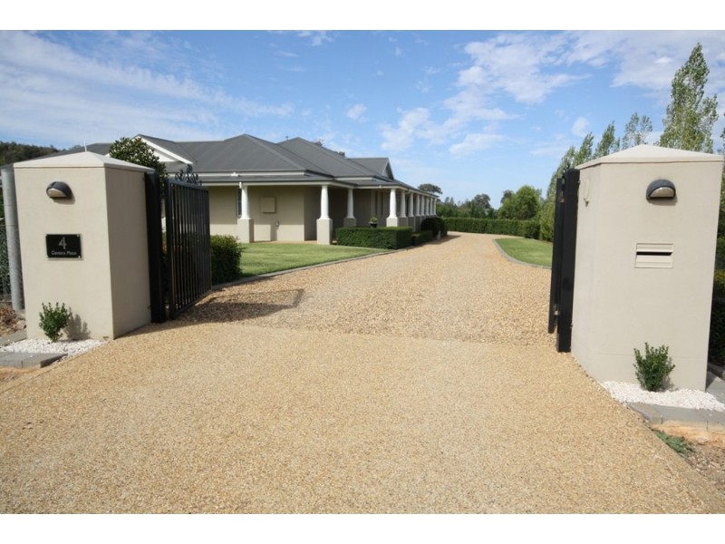 4 Genista Place, Springvale NSW 2650