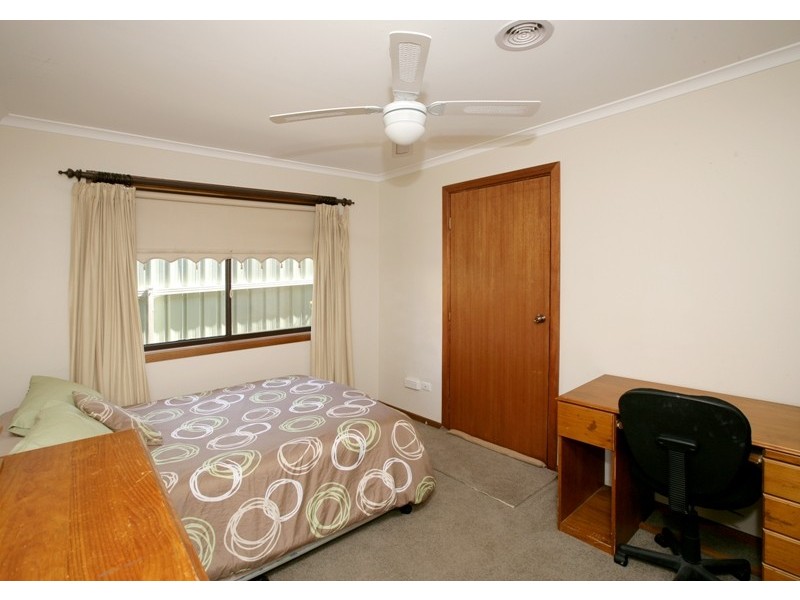 61 Red Hill Rd, Wagga Wagga NSW 2650