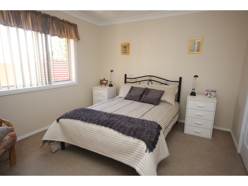 32 Swan Street, Ashmont NSW 2650