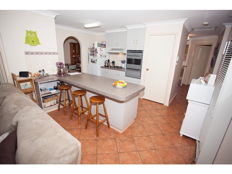 13 Karoom Drive, Glenfield Park NSW 2650