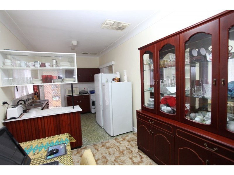 70 Best Street, Wagga Wagga NSW 2650