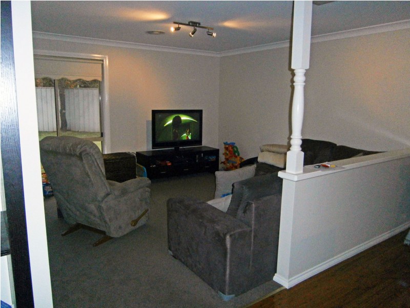 12 Wonkana Rd, Wagga Wagga NSW 2650