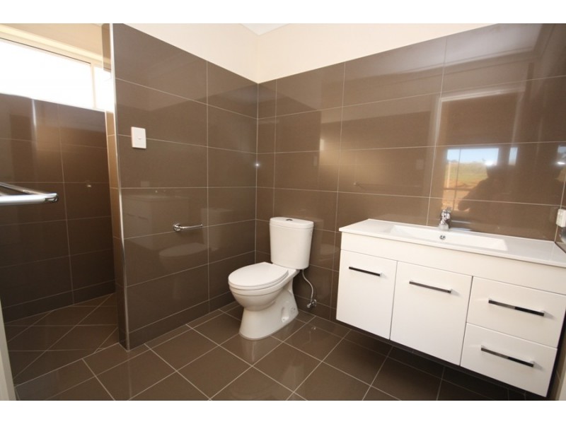 15 Watson Boulevarde, Lloyd NSW 2650