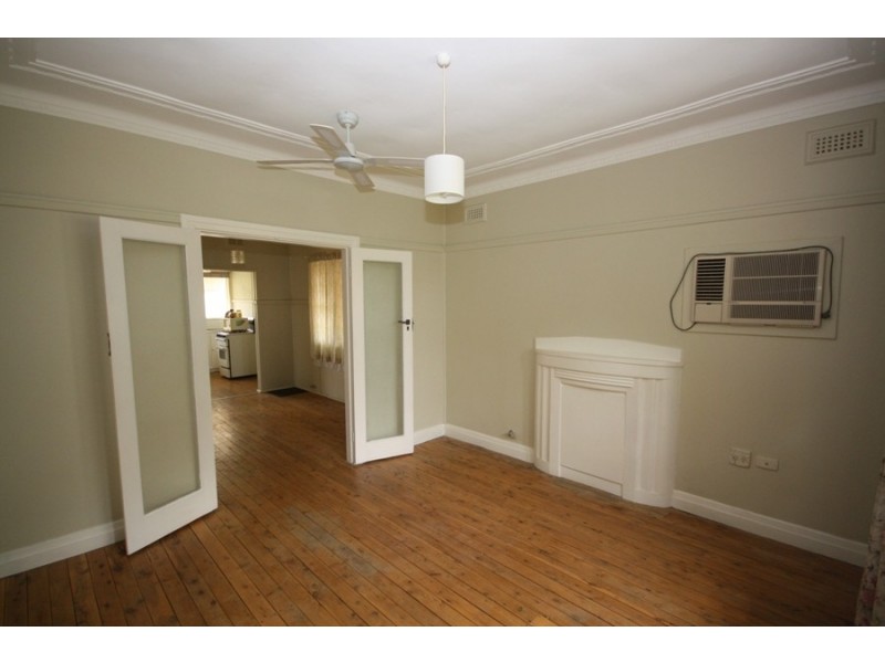 334 Edward Street, Wagga Wagga NSW 2650