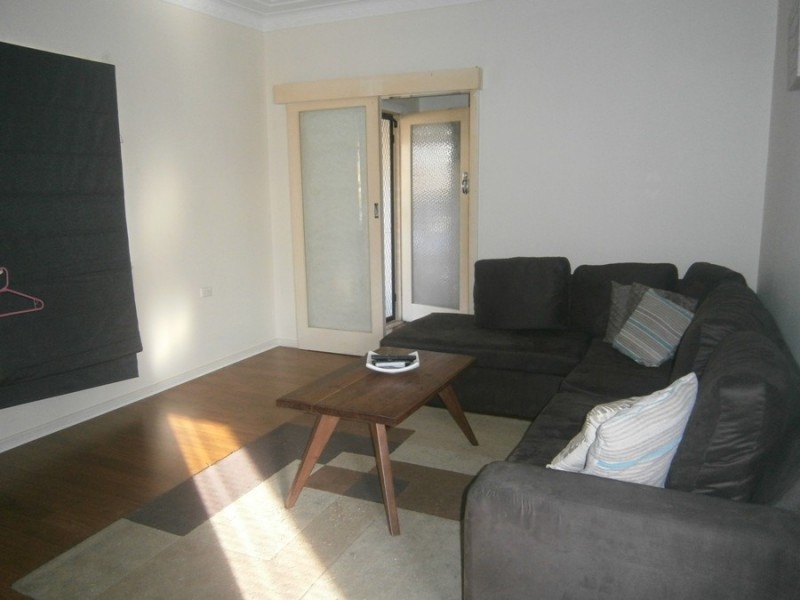 18 Waranga Ave, Wagga Wagga NSW 2650