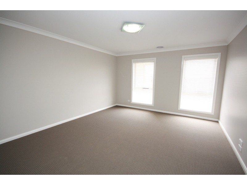 23 Watson Boulevarde, Lloyd NSW 2650