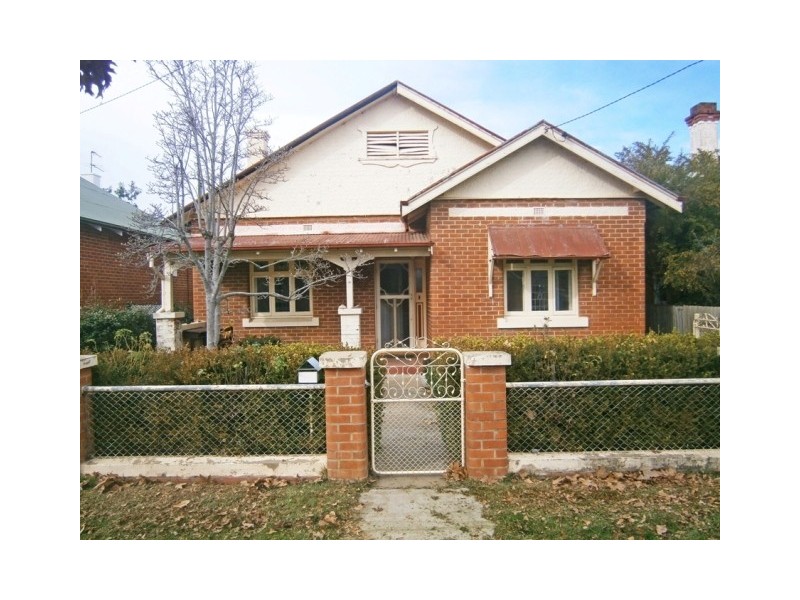 14 Jackson Street, Wagga Wagga NSW 2650