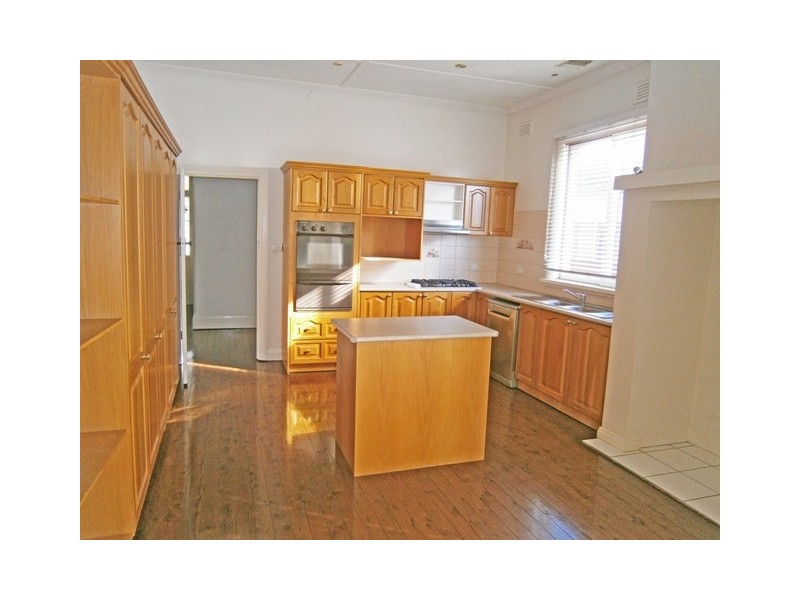 25 Oates Avenue, Wagga Wagga NSW 2650