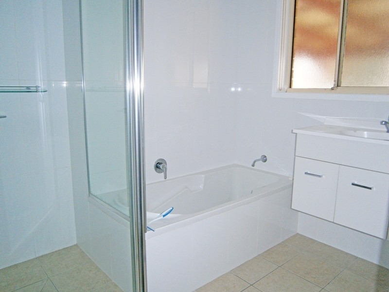25 Langi Cres, Wagga Wagga NSW 2650