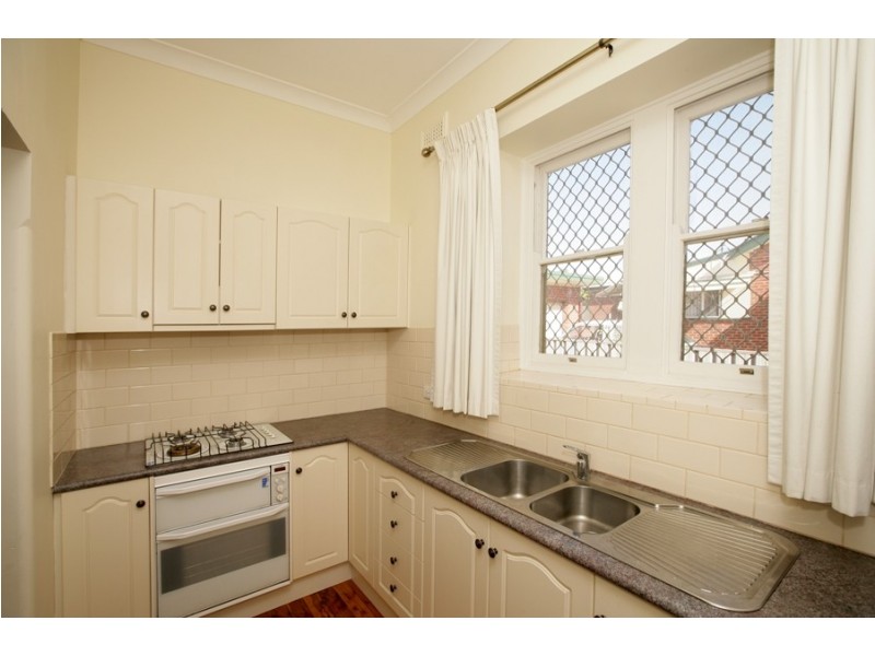 26 Hill Street, Turvey Park NSW 2650