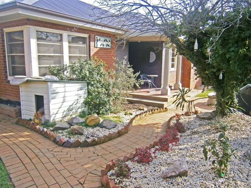 40 Mitchelmore St, Wagga Wagga NSW 2650