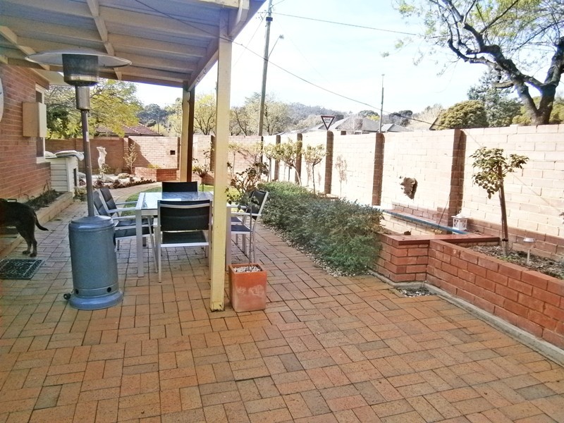 40 Mitchelmore St, Wagga Wagga NSW 2650