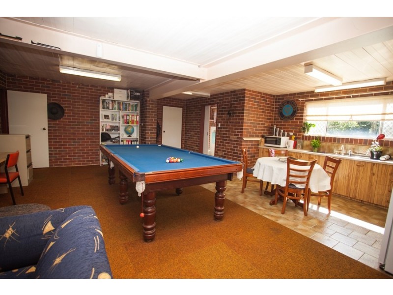 20 Allambie Way, Mount Austin NSW 2650