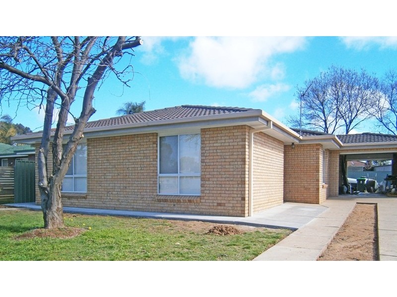 16 Goborra Street, Wagga Wagga NSW 2650