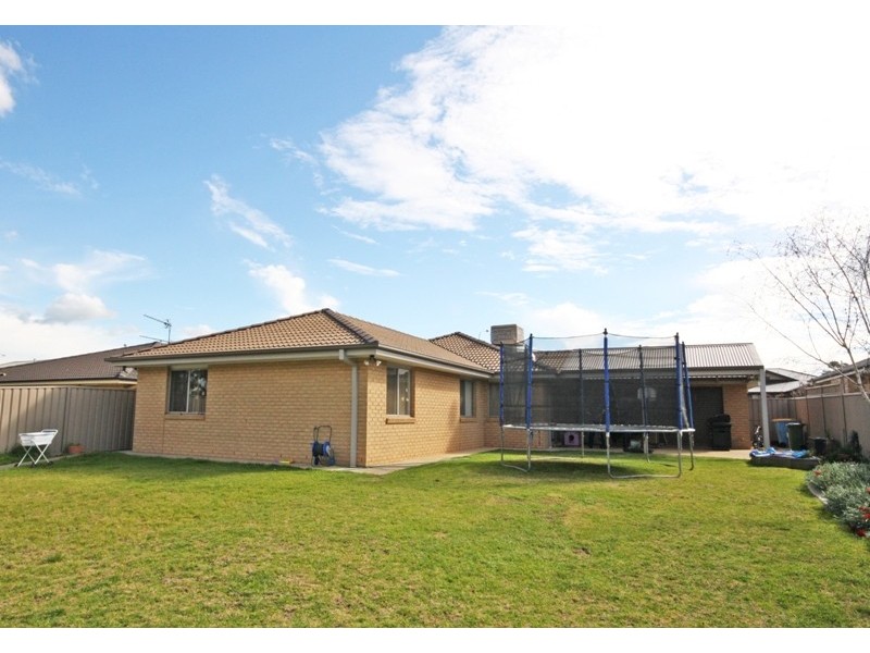9 Barrima Drive, Wagga Wagga NSW 2650