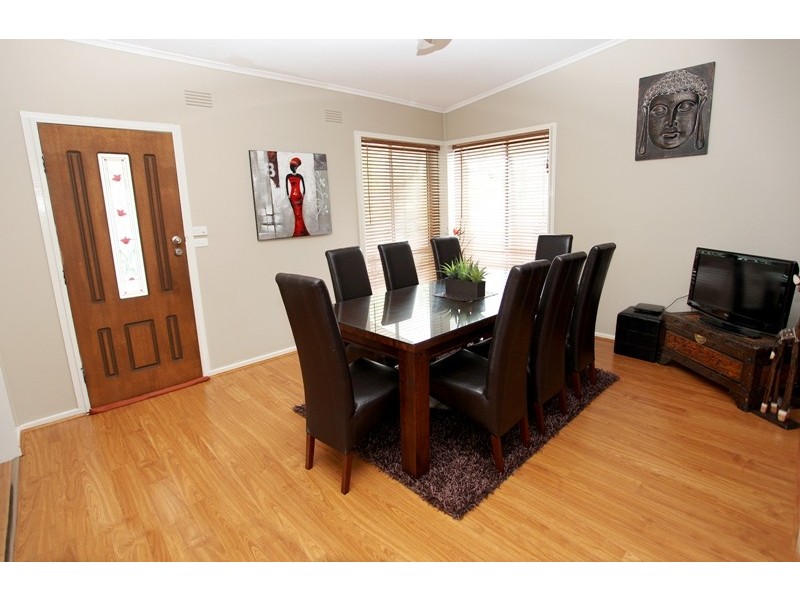 217 Fernleigh Road, Wagga Wagga NSW 2650