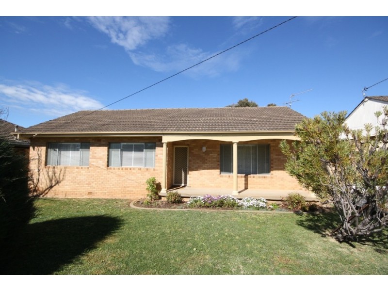 26 Stanley Street, Wagga Wagga NSW 2650
