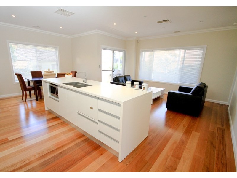 6 Wombeyan Pl, Tatton NSW 2650