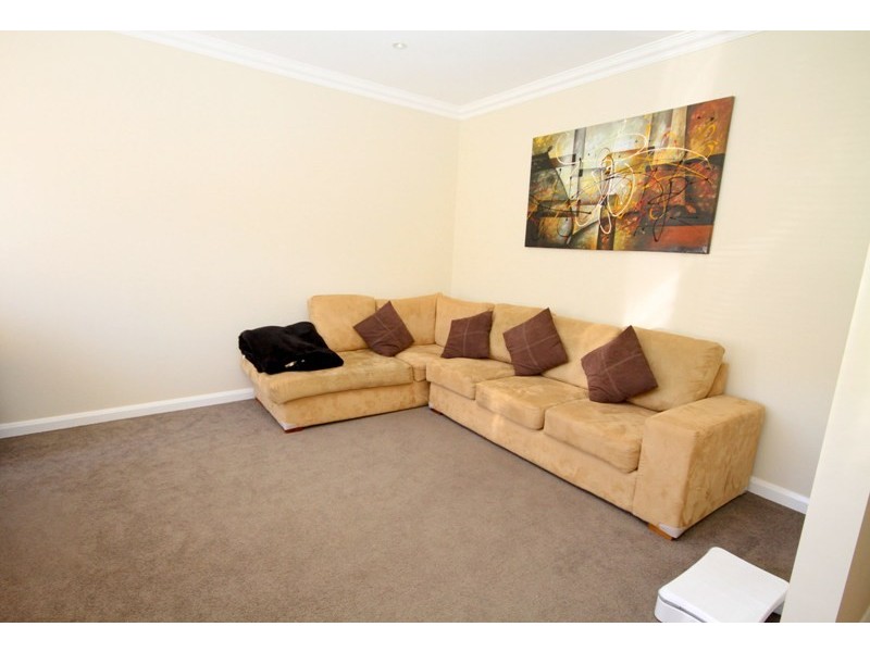 6 Wombeyan Pl, Tatton NSW 2650