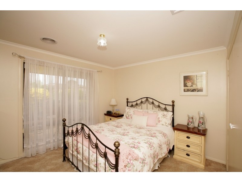 1/23 Roberts Way, Kooringal NSW 2650