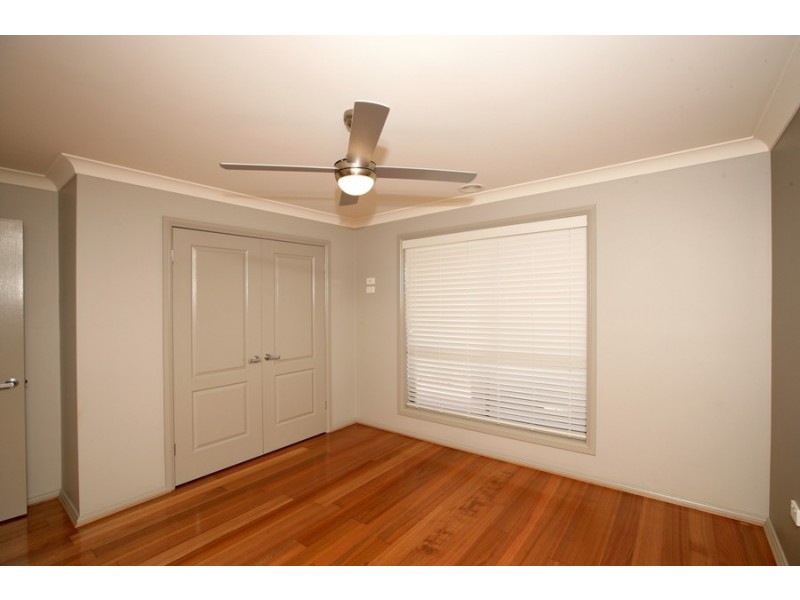 1/31 Warambee Street, Glenfield Park NSW 2650