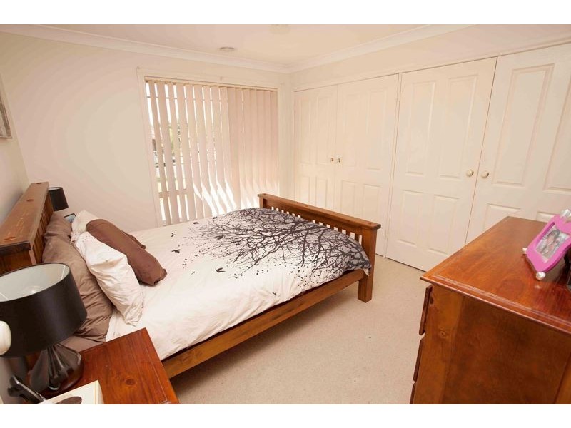 34 Kaldari Crescent, Glenfield Park NSW 2650