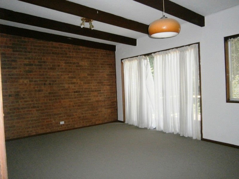 133 Grove Street, Wagga Wagga NSW 2650