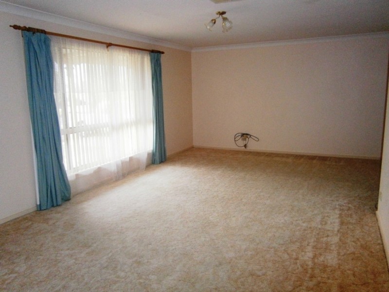 59 Eldershaw Drive, Forest Hill NSW 2651