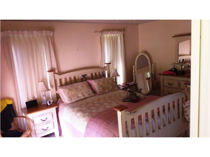 121 Dalkeith Ave, Wagga Wagga NSW 2650