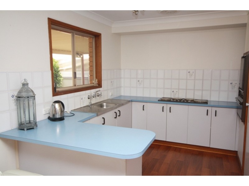 38 Karoom Street, Wagga Wagga NSW 2650