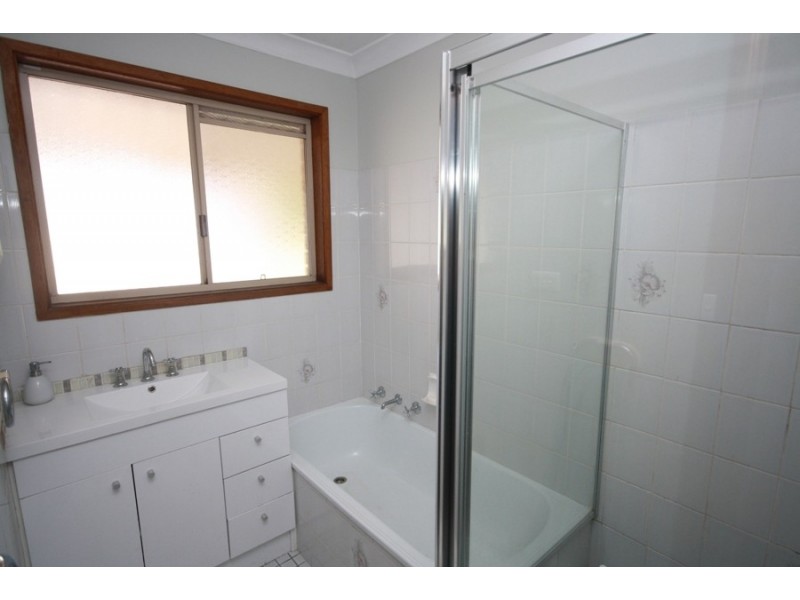 38 Karoom Street, Wagga Wagga NSW 2650